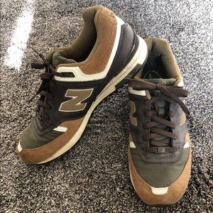Mens tricolor New Balance Shoes